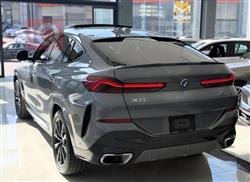 بی ئێم دەبڵیو X6